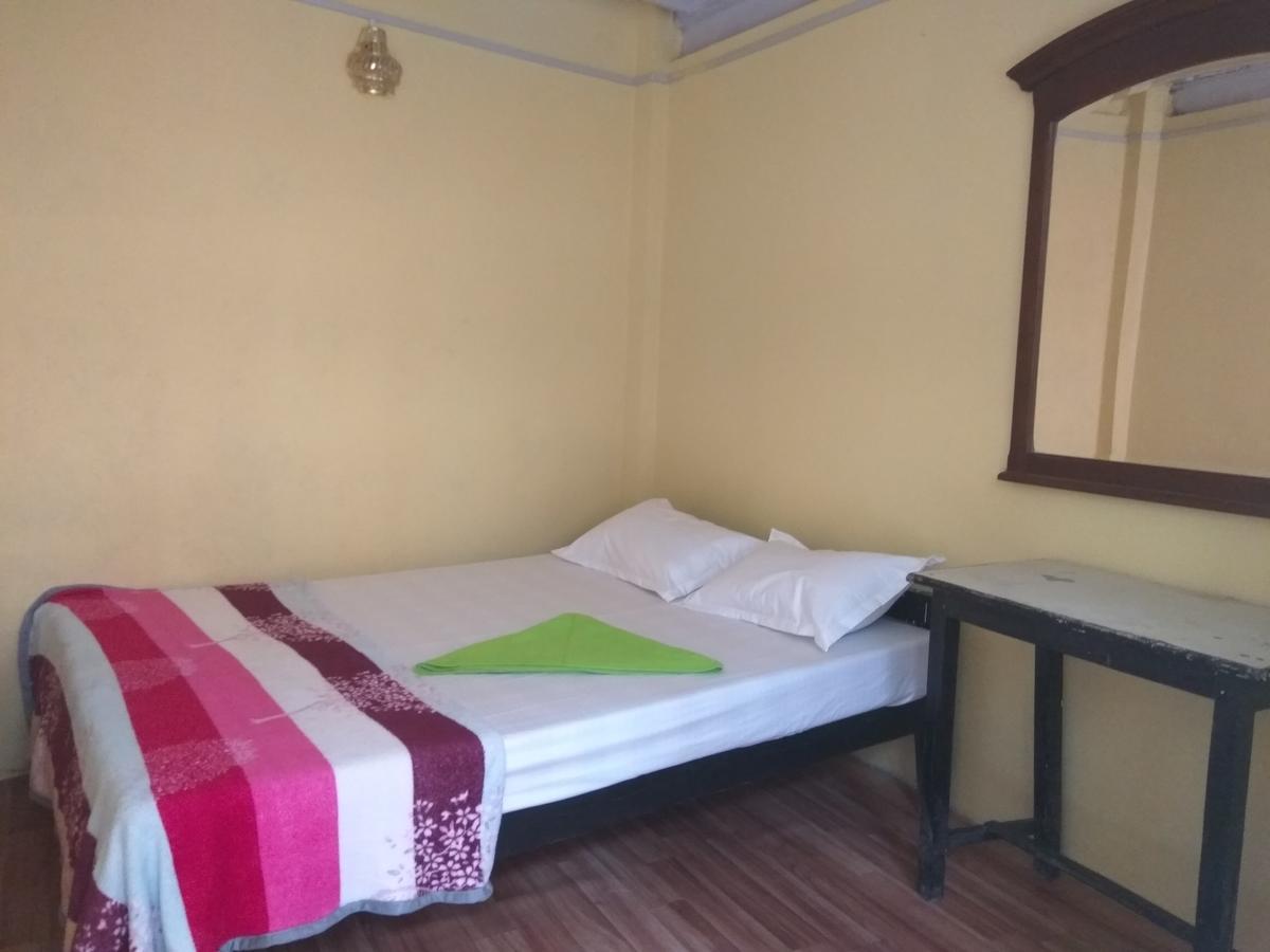 Beehive Hostel Kathmandu Exterior foto