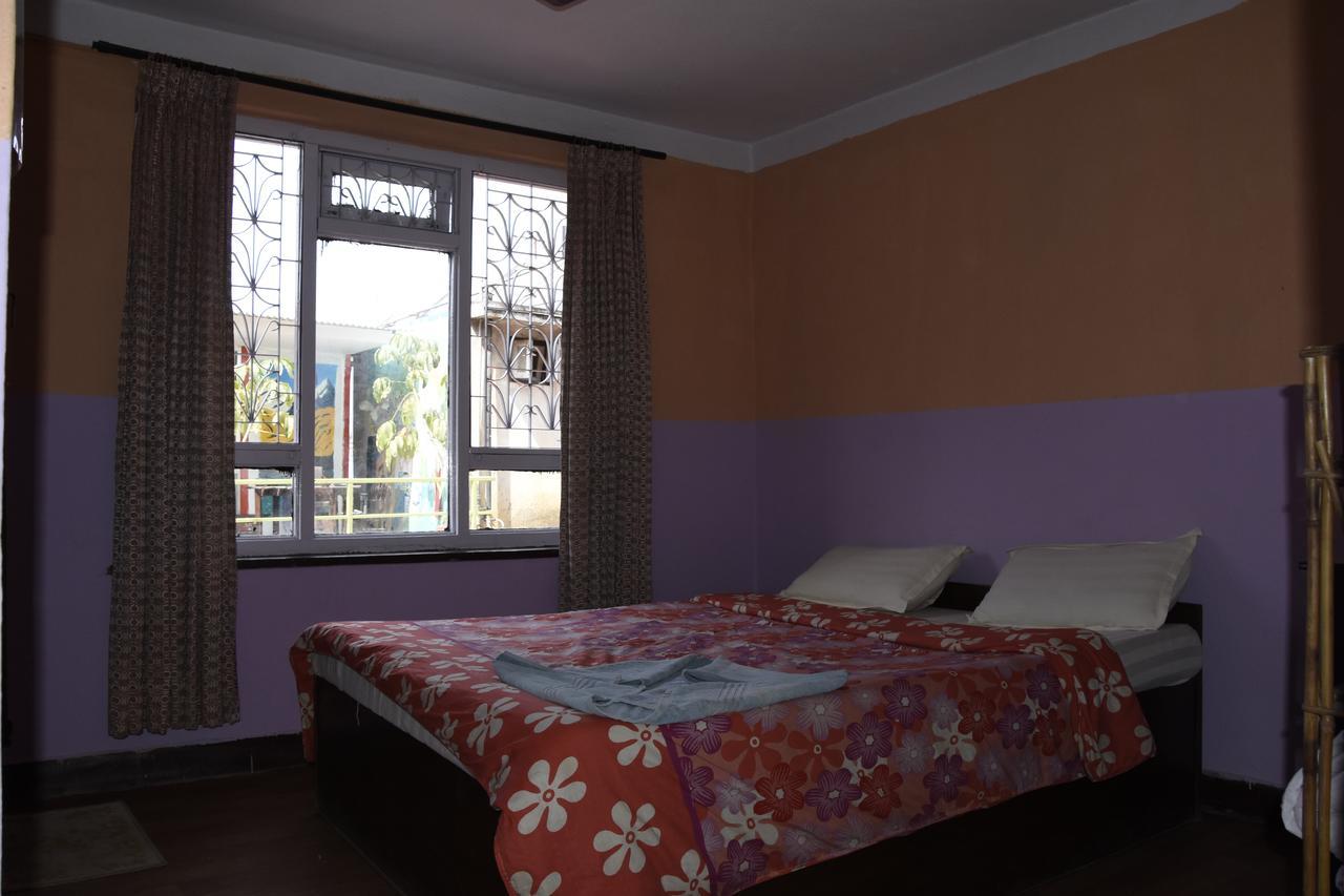 Beehive Hostel Kathmandu Exterior foto