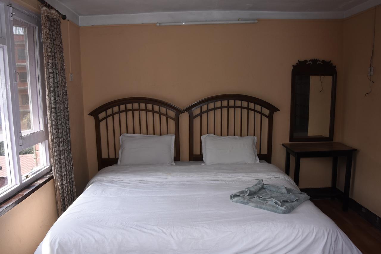 Beehive Hostel Kathmandu Exterior foto