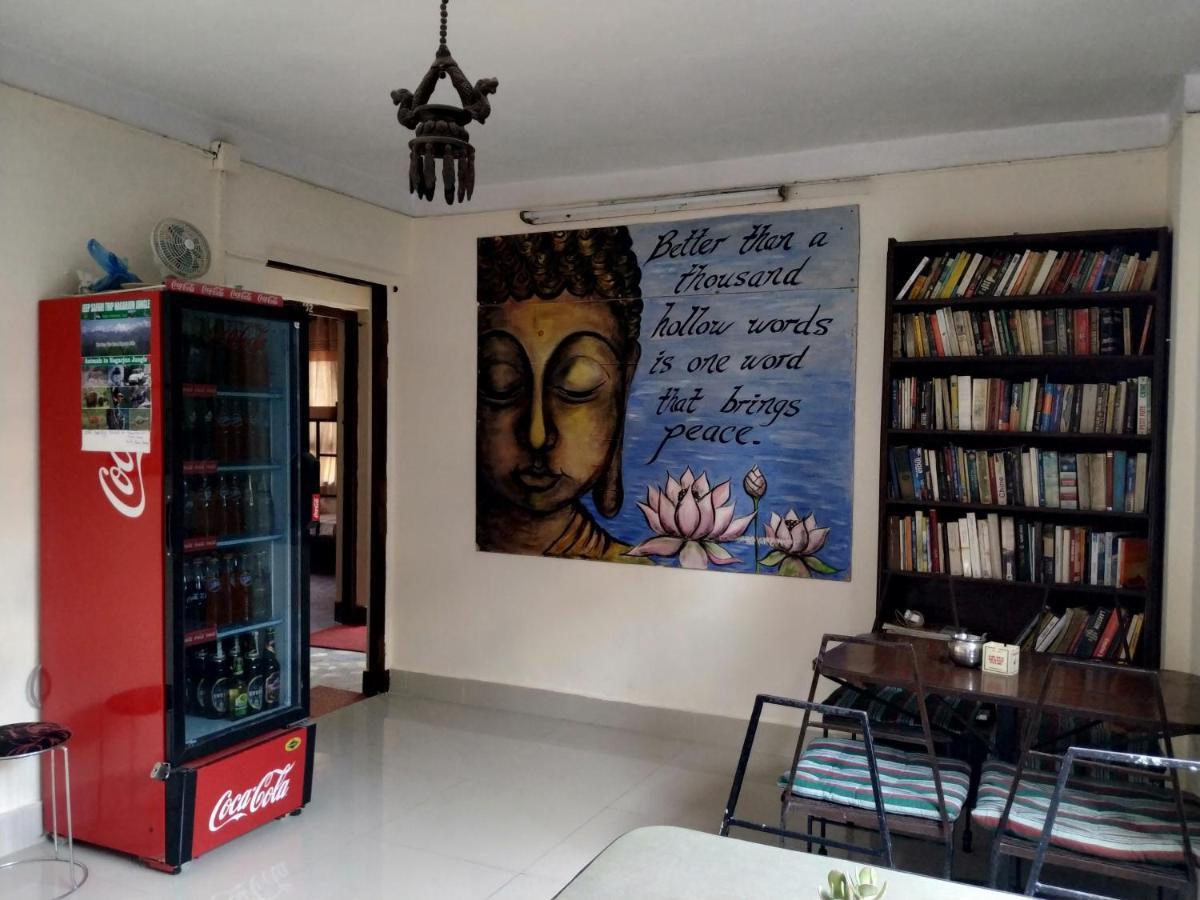 Beehive Hostel Kathmandu Exterior foto