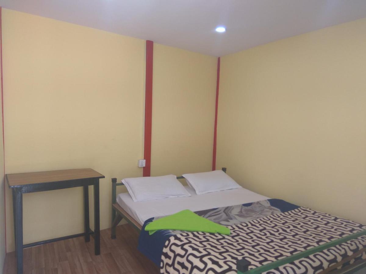 Beehive Hostel Kathmandu Exterior foto